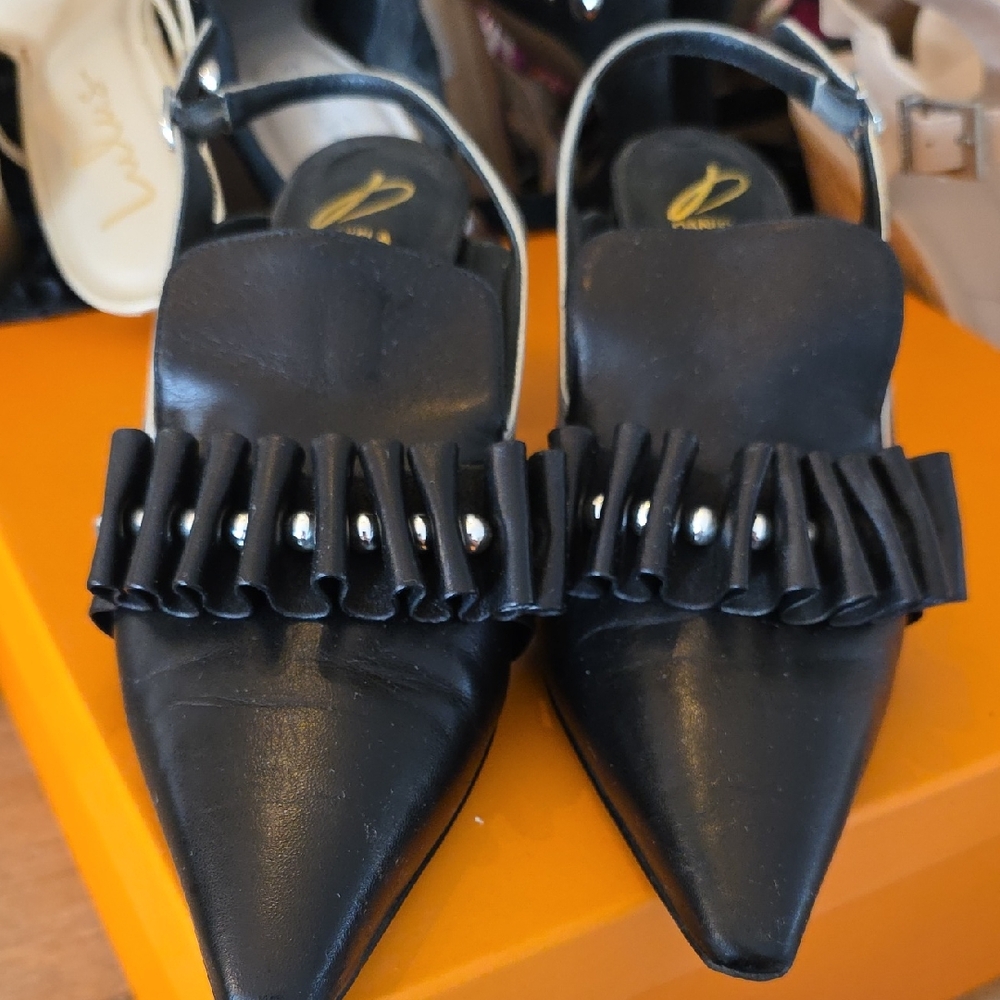Chic Black Slingback Heels with Ruffle Detail